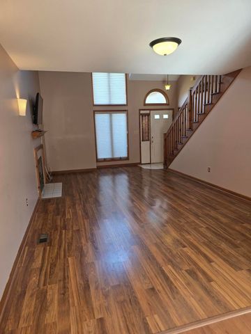 1362 W 94th Court, Crown Point, IN 46307