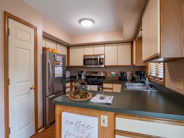 1362 W 94th Court, Crown Point, IN 46307