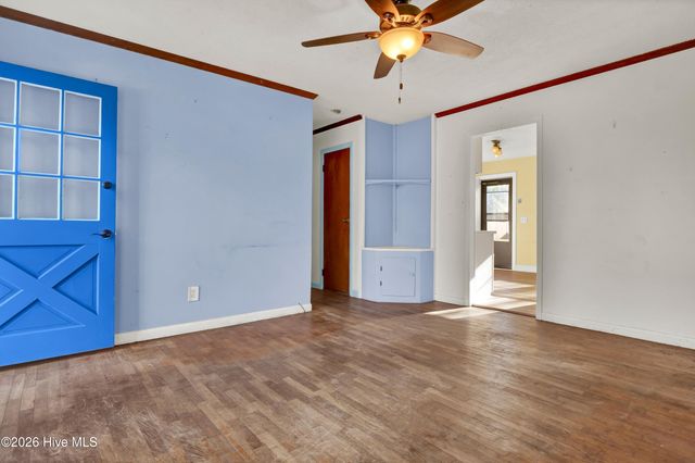 3533 Middle Sound Loop Road, Wilmington, NC 28411