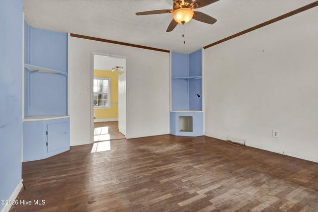 3533 Middle Sound Loop Road, Wilmington, NC 28411