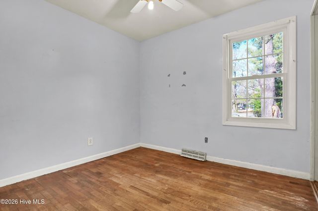 3533 Middle Sound Loop Road, Wilmington, NC 28411