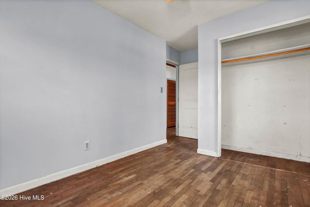 3533 Middle Sound Loop Road, Wilmington, NC 28411