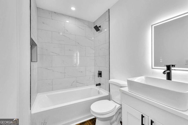 388 Sargent Drive SE, Atlanta, GA 30315