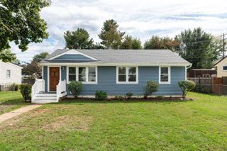 124 LOUDOUN AVE, Waynesboro, VA 22980