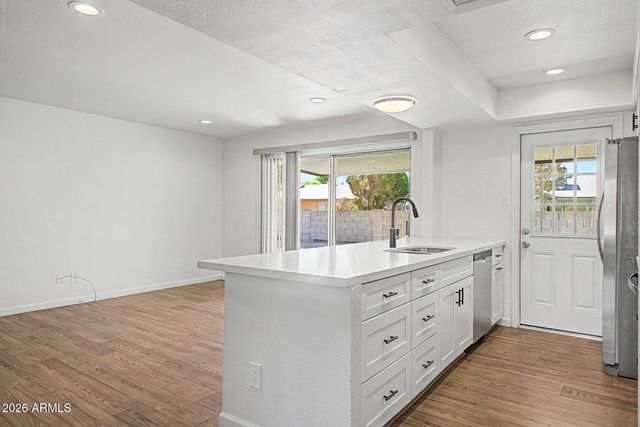 5513 W TIERRA BUENA Lane, Glendale, AZ 85306