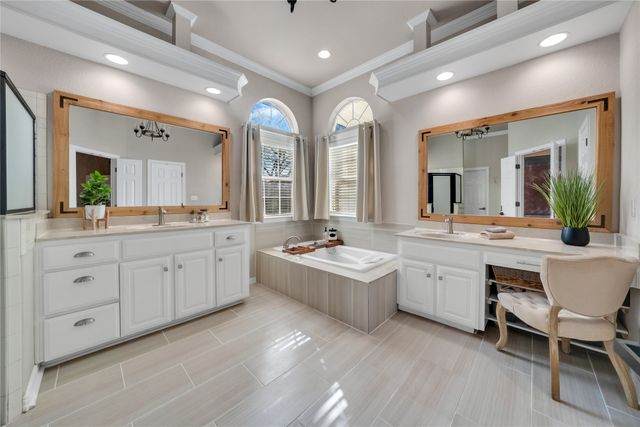 192 County Road 3133, Decatur, TX 76234