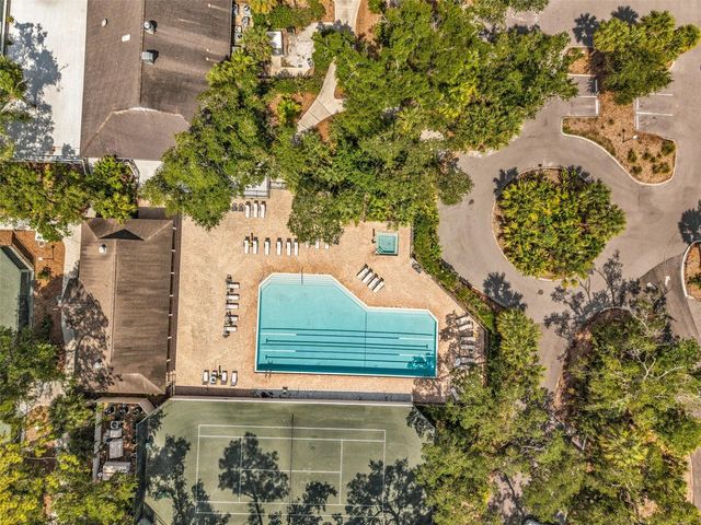 5221 LAKE VILLAGE DRIVE 24, Sarasota, FL 34235