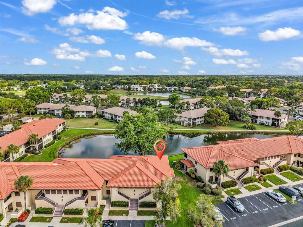 5221 LAKE VILLAGE DRIVE 24, Sarasota, FL 34235