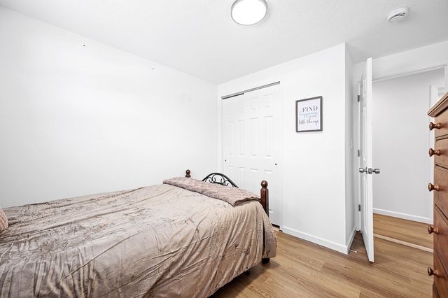 5 Karen Way, Rutland, MA 01543