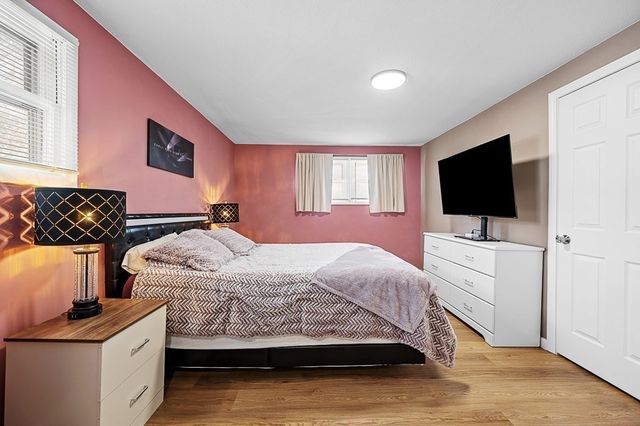 5 Karen Way, Rutland, MA 01543