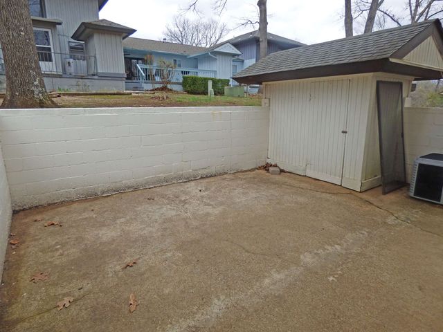 15 Setting Sun Trace, Cherokee Village, AR 72529