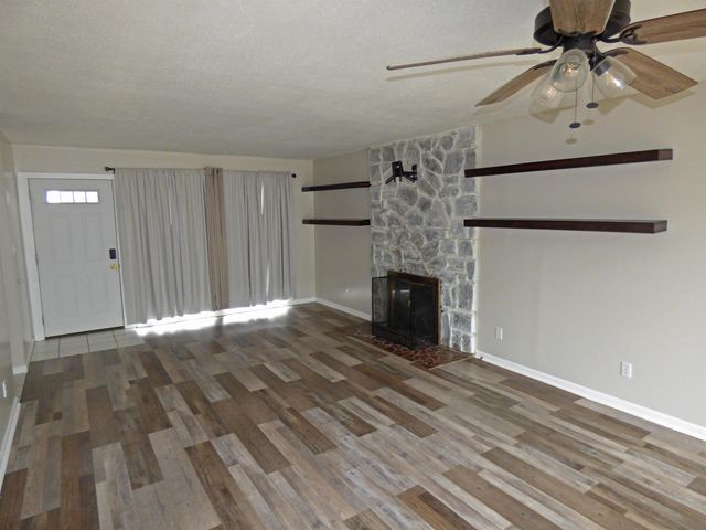 15 Setting Sun Trace, Cherokee Village, AR 72529