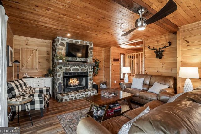 114 Boone Court, Ellijay, GA 30540