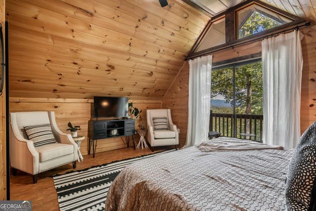 114 Boone Court, Ellijay, GA 30540