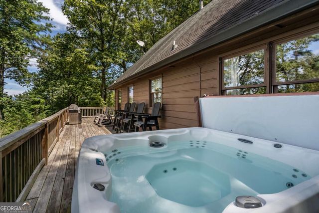 114 Boone Court, Ellijay, GA 30540