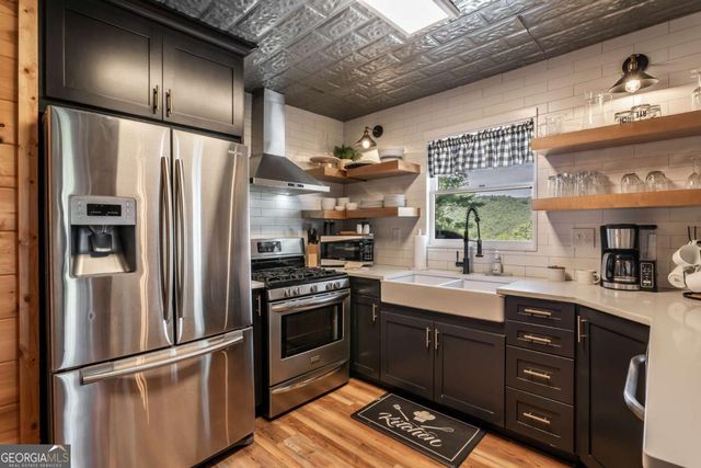 114 Boone Court, Ellijay, GA 30540