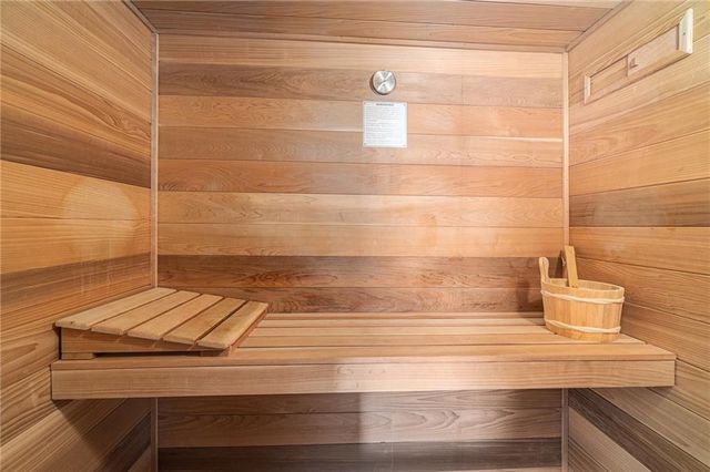 6411 Muirfield Street, Kansas City, MO 64152