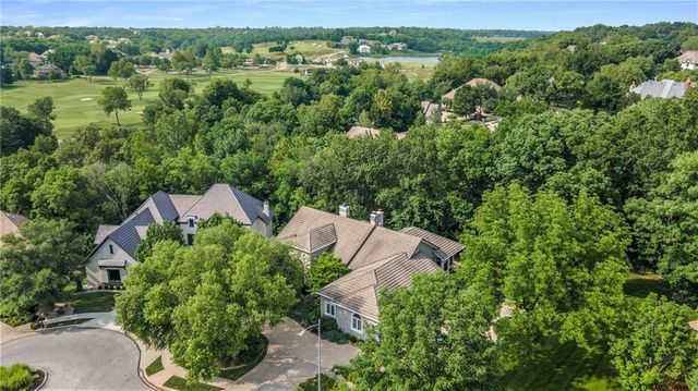 6411 Muirfield Street, Kansas City, MO 64152