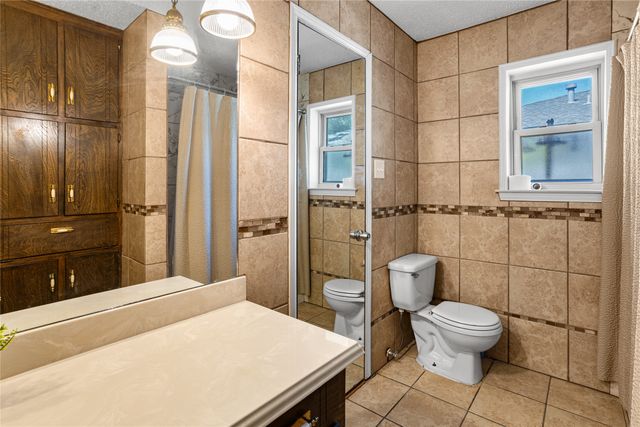 2004 Ford Street, Arlington, TX 76013