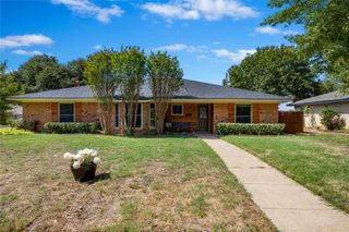 2004 Ford Street, Arlington, TX 76013