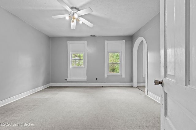 2210 W Burnett Ave, Louisville, KY 40210