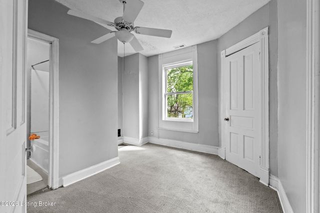 2210 W Burnett Ave, Louisville, KY 40210