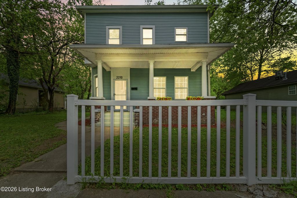 2210 W Burnett Ave, Louisville, KY 40210