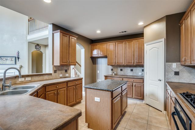 917 Ozark Drive, Allen, TX 75002