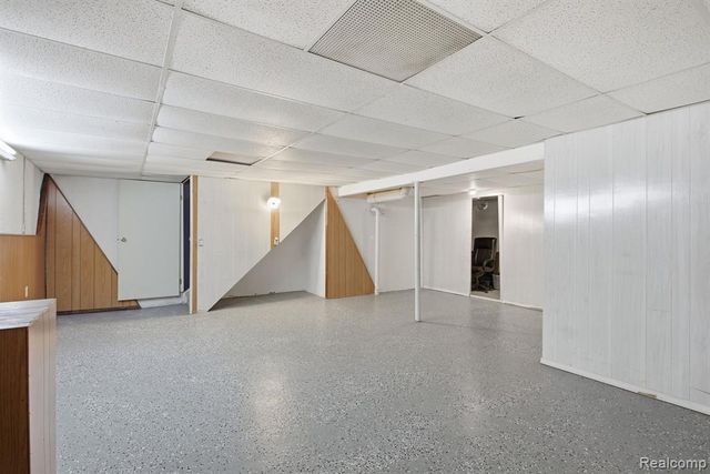 18260 Millstone Drive, Macomb, MI 48044