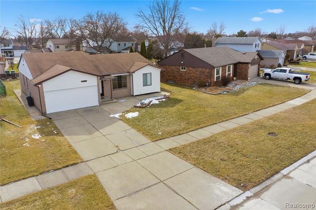 18260 Millstone Drive, Macomb, MI 48044