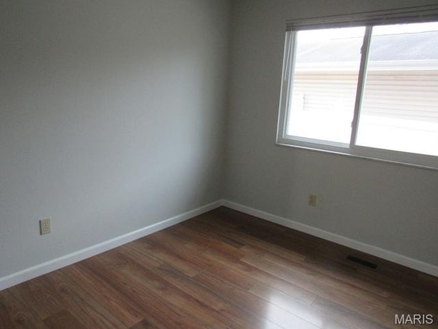 2575 Lindsay Lane, Florissant, MO 63031