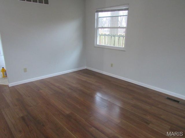 2575 Lindsay Lane, Florissant, MO 63031