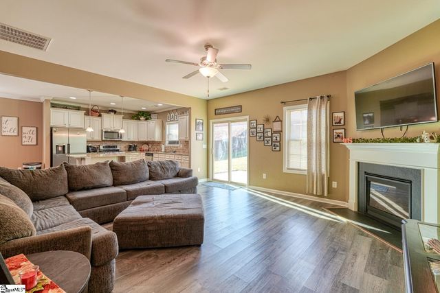 737 Stilmore Drive, Duncan, SC 29334