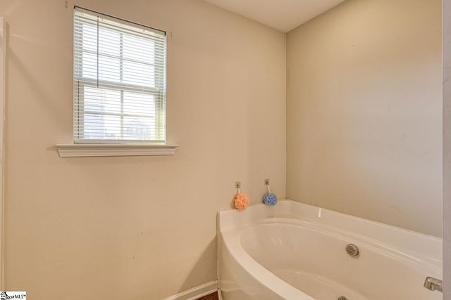 737 Stilmore Drive, Duncan, SC 29334