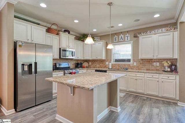 737 Stilmore Drive, Duncan, SC 29334