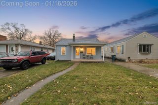 537 Andresen Court, Hazel Park, MI 48030