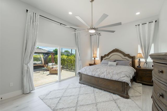 13621 Barberry Drive, Wellington, FL 33414