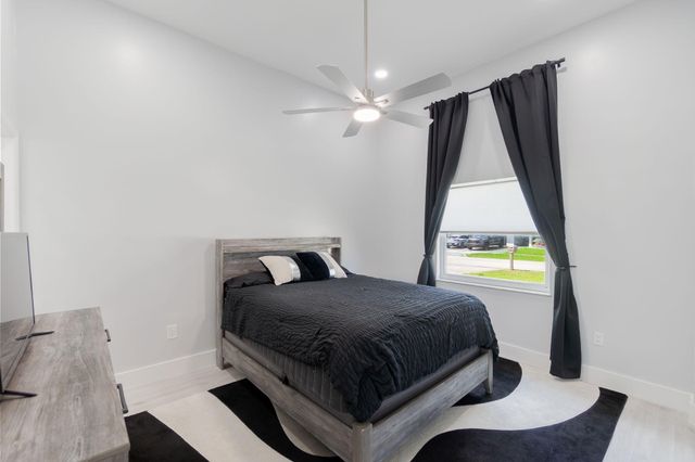 13621 Barberry Drive, Wellington, FL 33414