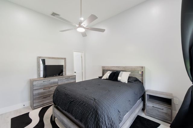 13621 Barberry Drive, Wellington, FL 33414