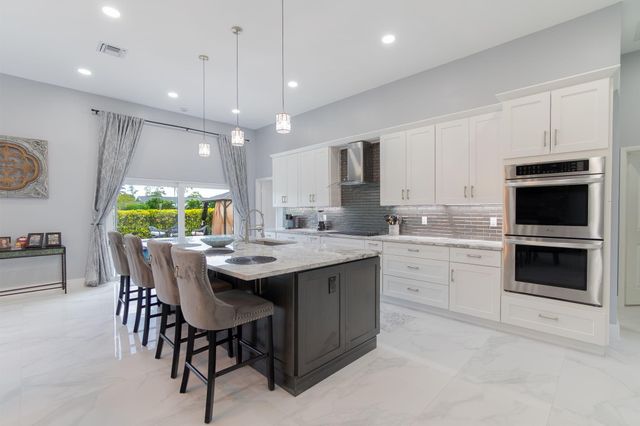 13621 Barberry Drive, Wellington, FL 33414