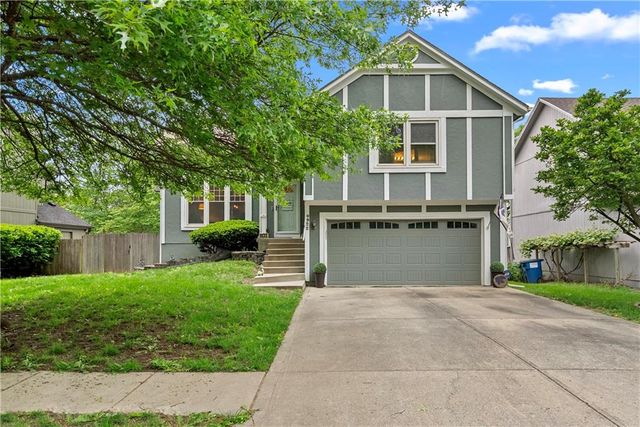 4922 PAYNE Street, Shawnee, KS 66226