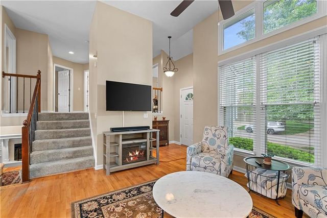 4922 PAYNE Street, Shawnee, KS 66226