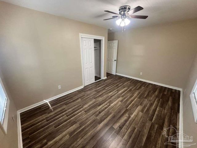 1135 E Burgess Rd, Pensacola, FL 32504