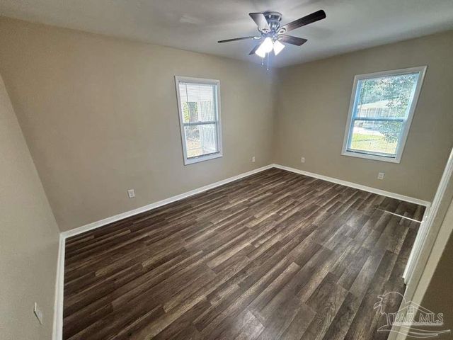 1135 E Burgess Rd, Pensacola, FL 32504