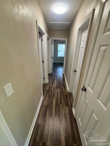 1135 E Burgess Rd, Pensacola, FL 32504