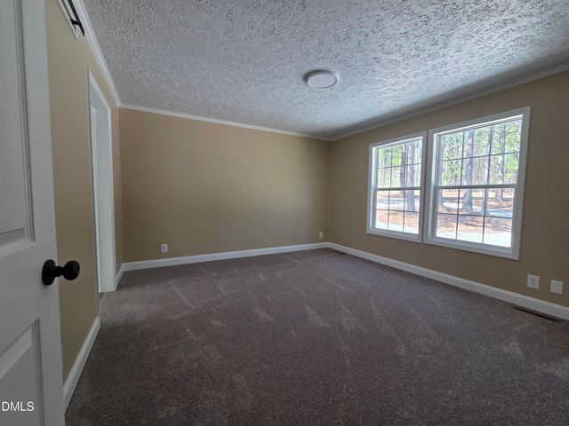 664 Glebe Road, Henderson, NC 27537