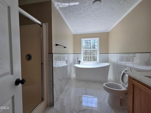 664 Glebe Road, Henderson, NC 27537