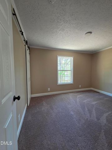 664 Glebe Road, Henderson, NC 27537