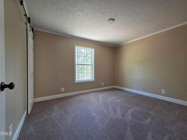 664 Glebe Road, Henderson, NC 27537