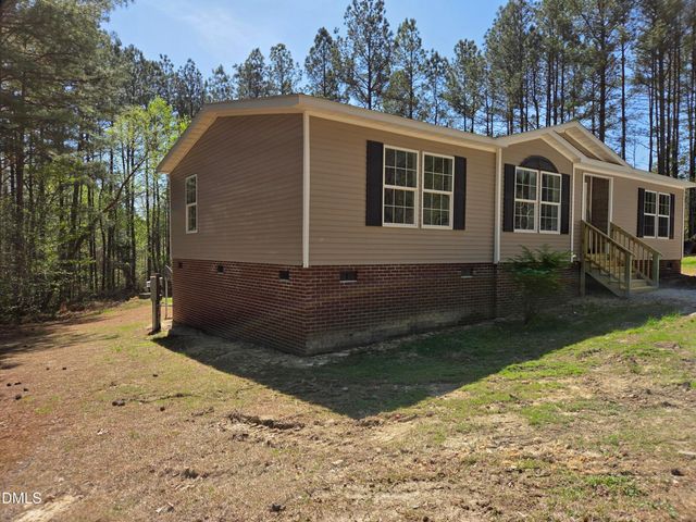 664 Glebe Road, Henderson, NC 27537
